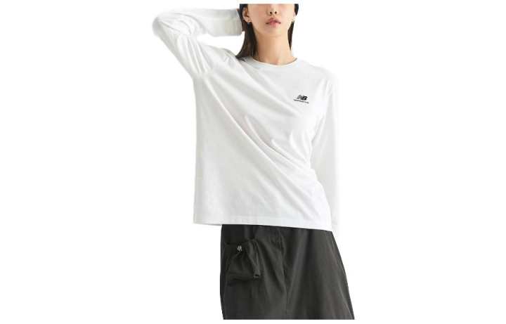 New Balance New Balance UNI Essential T Shirts Unisex White Crew Neck Moderate