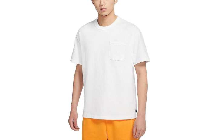 Nike Nike Sportswear Premium Essentials Men's Pocket T-Shirt