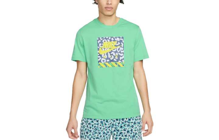 Nike Nike T Shirts Men's Green Yellow Crew Neck Moderate Straight Fit