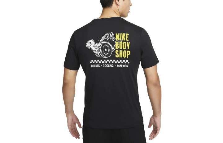 Nike Nike T Shirts Men's Black Crew Neck Moderate Straight Fit