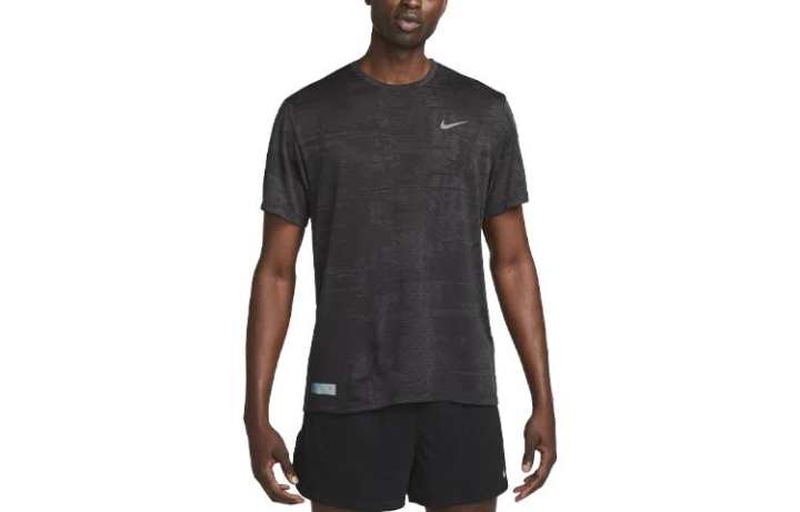 Nike Nike T Shirts Men's Black Crew Neck Moderate Straight Fit