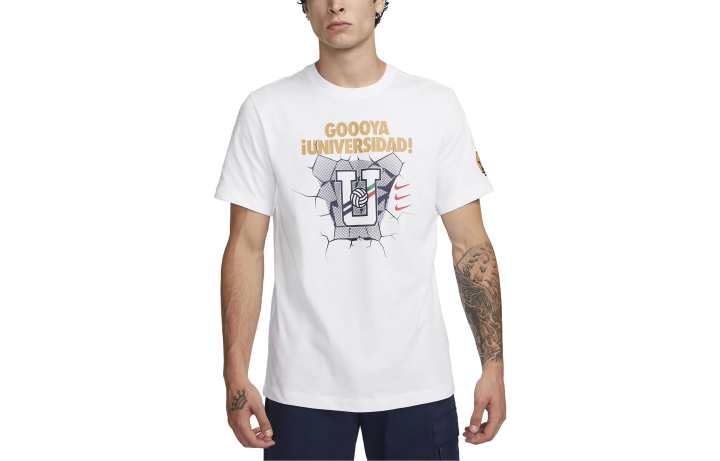 Nike Nike T Shirts Men's White Crew Neck Moderate Straight Fit