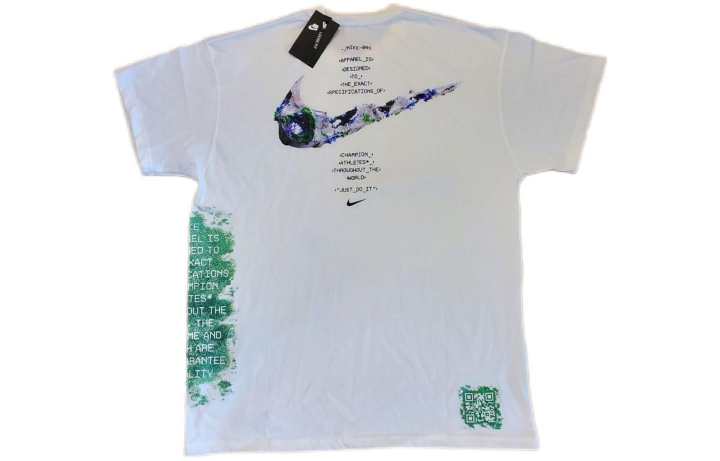 Nike Nike T Shirts Men's White Crew Neck Moderate Straight Fit