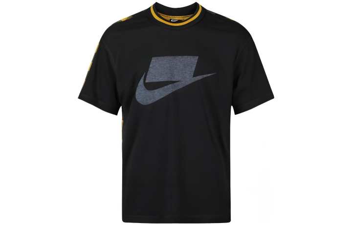 Nike Nike T Shirts Men's Black Crew Neck Moderate Straight Fit