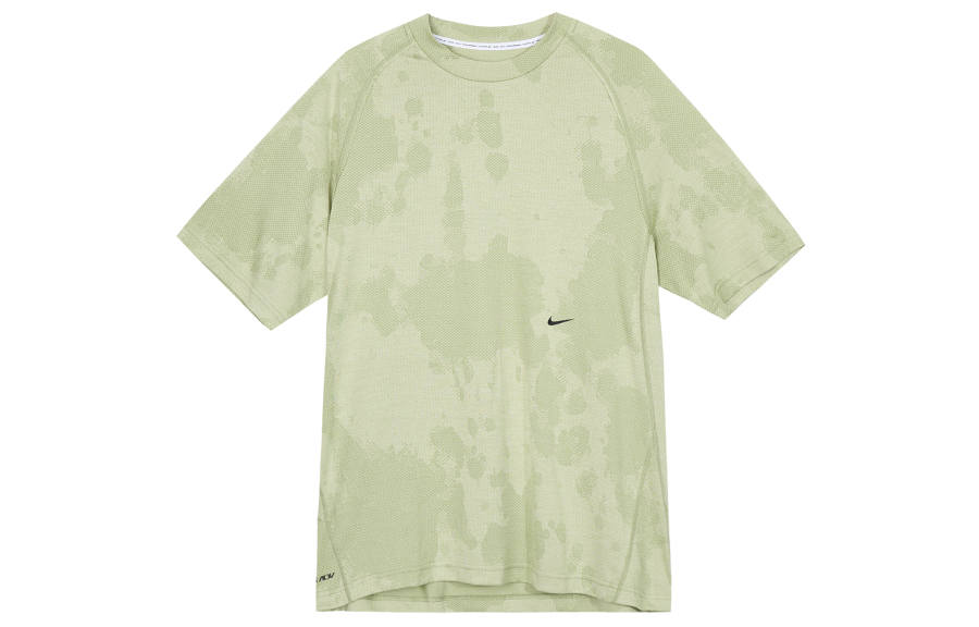 Nike Nike T Shirts Men's Green Crew Neck Moderate Straight Fit