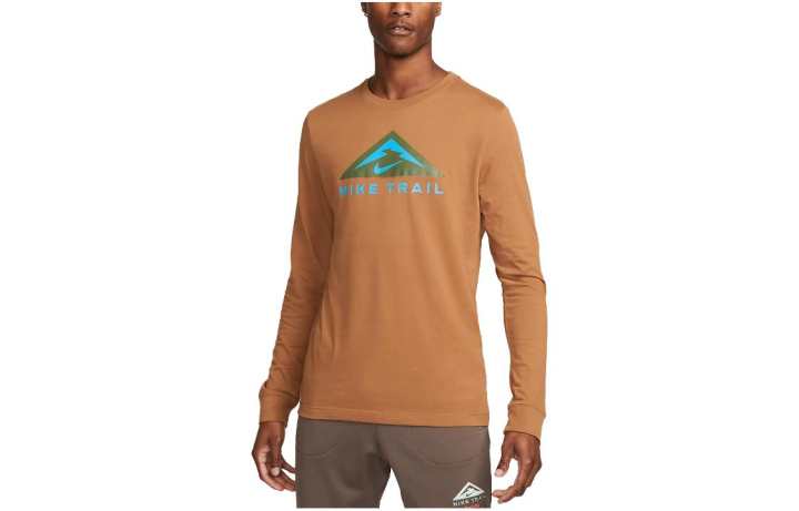 Nike Nike T Shirts Men's Caramel Crew Neck Moderate Straight Fit