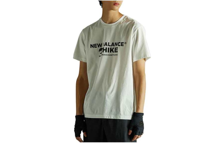 New Balance New Balance T Shirts Men's White Crew Neck Moderate Straight Fit