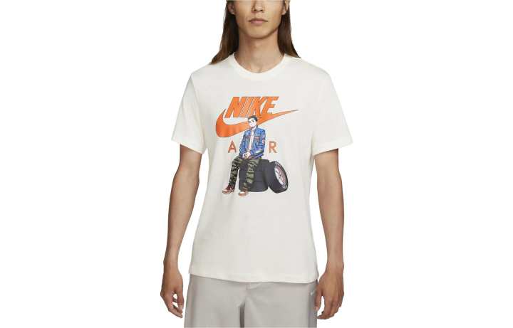 Nike Nike T Shirts Men's Light Ivory Crew Neck Moderate Straight Fit