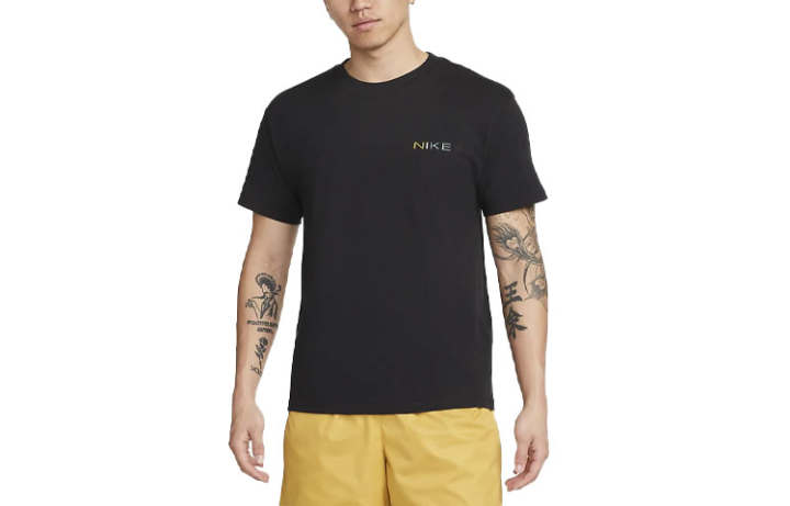 Nike Nike T Shirts Men's Black Crew Neck Moderate Straight Fit