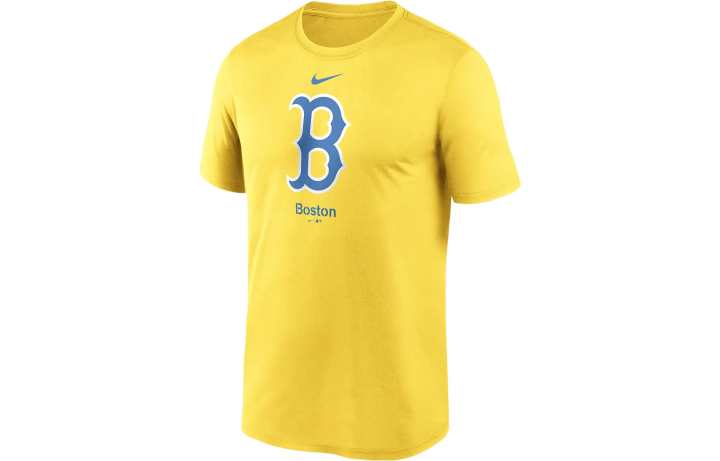 Nike Nike T Shirts Men's Yellow Crew Neck Moderate Straight Fit