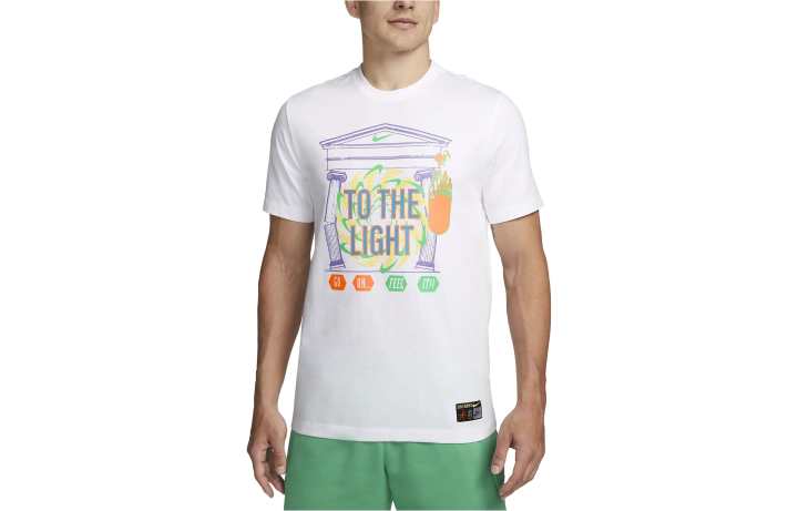 Nike Nike T Shirts Men's White Crew Neck Moderate Straight Fit