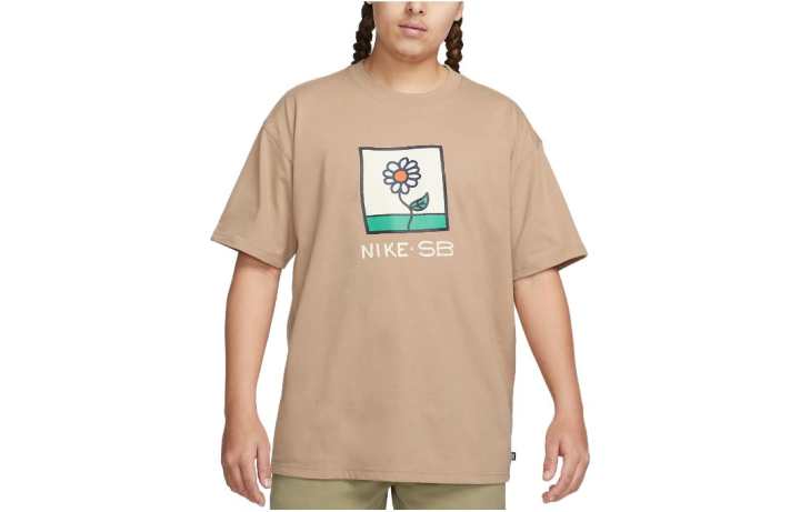 Nike Nike T Shirts Men's Khaki Crew Neck Moderate Straight Fit