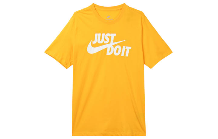 Nike Nike T Shirts Men's Gold Crew Neck Moderate Straight Fit