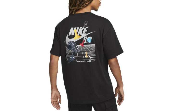 Nike Nike T Shirts Men's Black Crew Neck Moderate Straight Fit