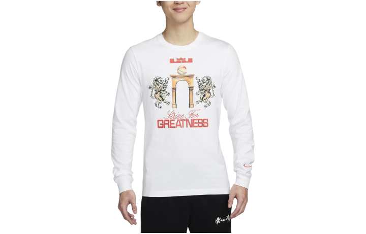 Nike Nike T Shirts Men's White Crew Neck Moderate Straight Fit