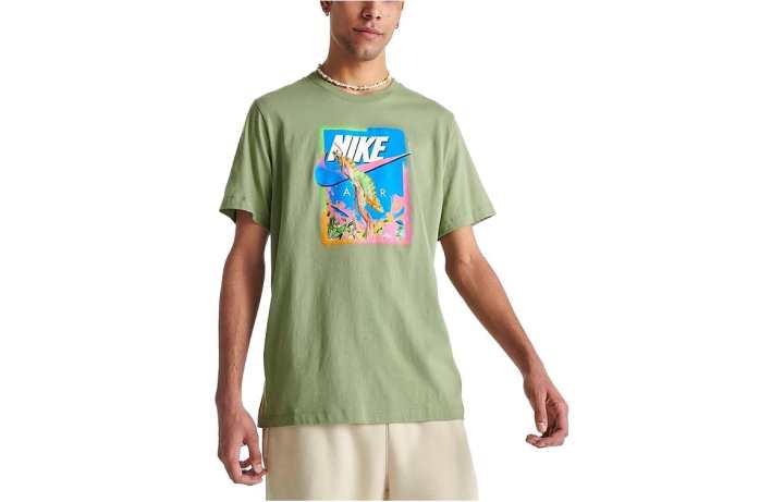 Nike Nike T Shirts Men's Green Crew Neck Moderate Straight Fit