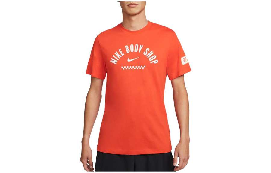 Nike Nike T Shirts Men's Orange Crew Neck Moderate Straight Fit