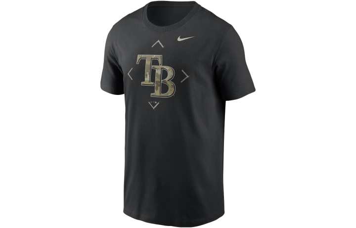 Nike Nike T Shirts Men's Black Crew Neck Moderate Straight Fit