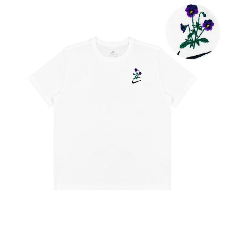 Nike Nike T Shirts Unisex White Crew Neck Moderate Straight Fit
