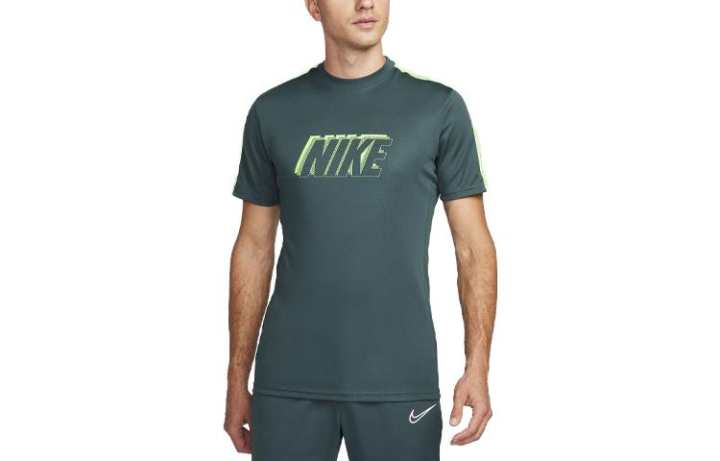 Nike Nike T Shirts Men's Green Crew Neck Moderate Straight Fit