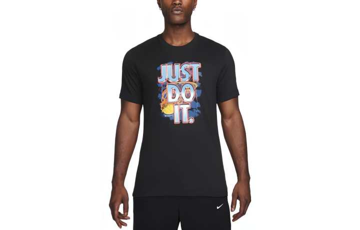 Nike Nike T Shirts Men's Black Crew Neck Moderate Straight Fit