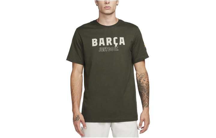 Nike Nike T Shirts Men's Sequoia Crew Neck Moderate Straight Fit