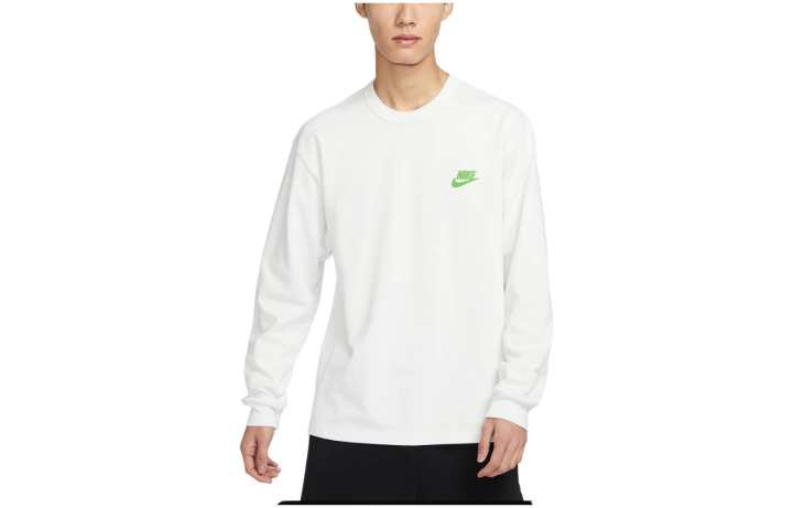 Nike Nike T Shirts Men's White Crew Neck Moderate Straight Fit