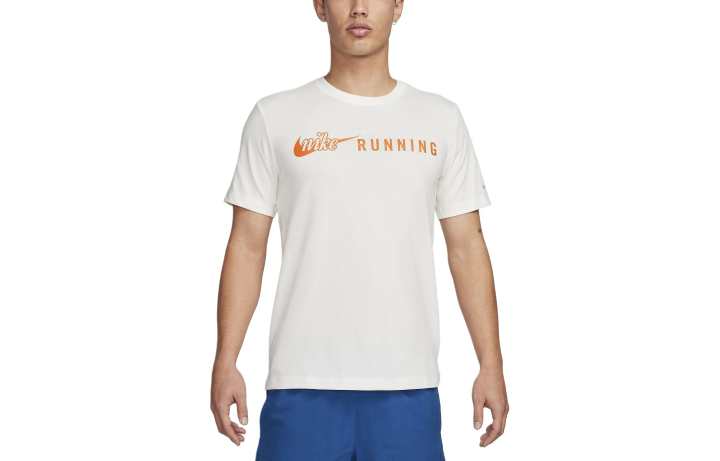 Nike Nike T Shirts Men's White Crew Neck Moderate Straight Fit