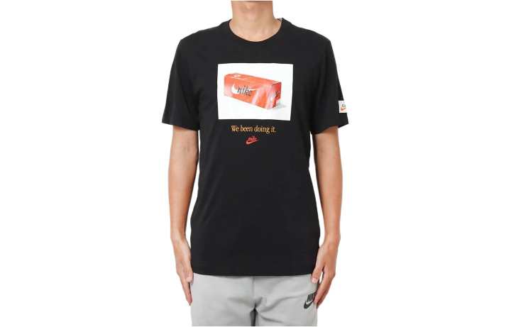 Nike Nike T Shirts Men's Black Crew Neck Moderate Straight Fit