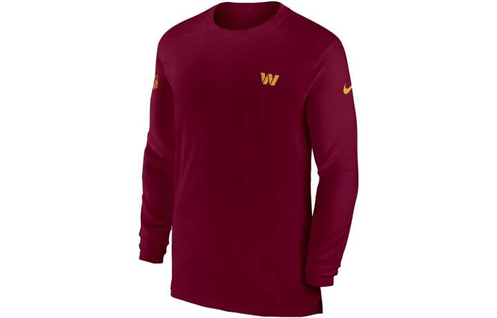 Nike Nike T Shirts Men's Red Crew Neck Moderate Straight Fit