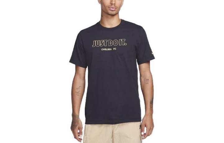 Nike Nike T Shirts Men's Black Crew Neck Moderate Straight Fit