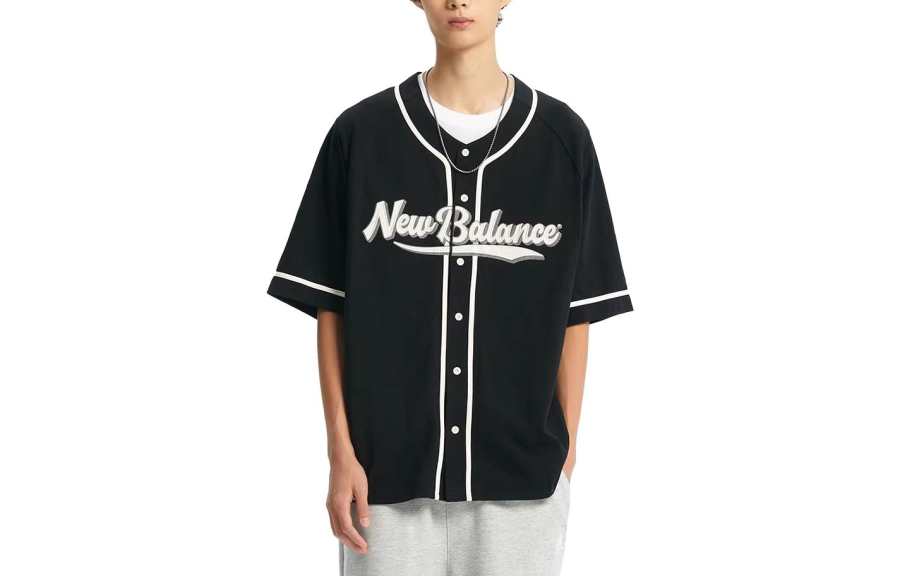 New Balance New Balance T Shirts Men's Black Crew Neck Moderate Straight Fit