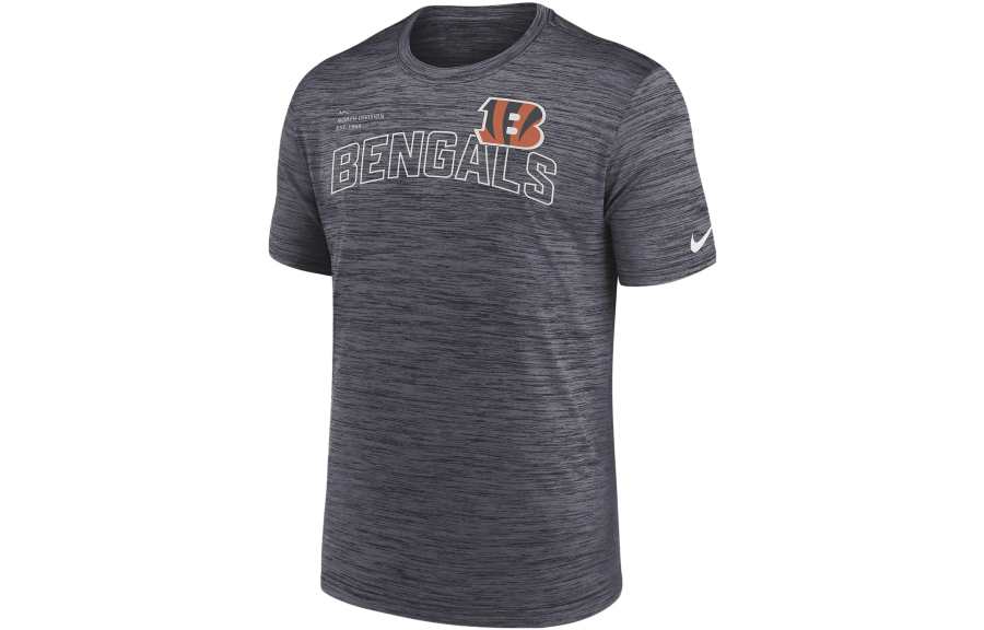 Nike Nike T Shirts Men's Black Crew Neck Moderate Straight Fit