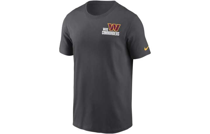 Nike Nike T Shirts Men's Black Crew Neck Moderate Straight Fit