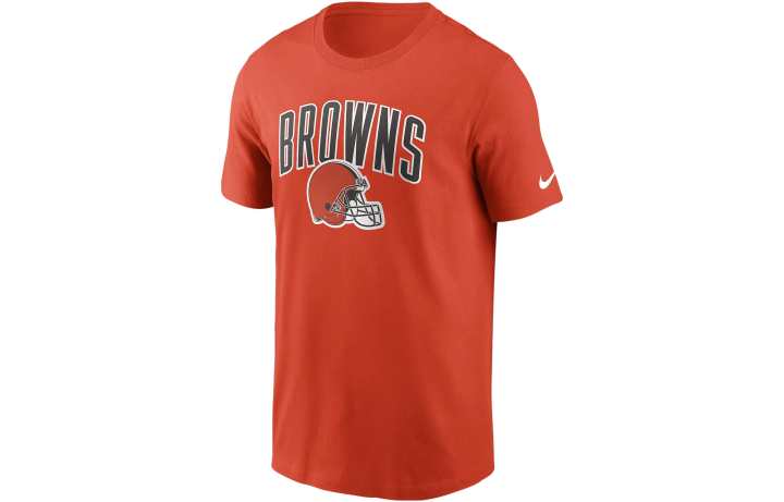 Nike Nike T Shirts Men's Saffron Crew Neck Moderate Straight Fit