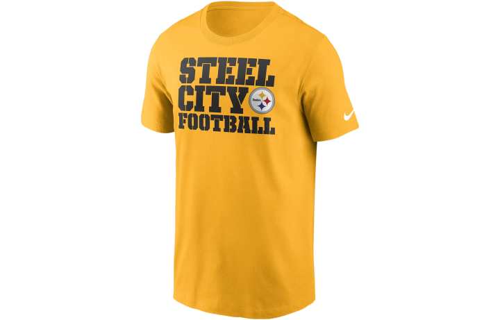 Nike Nike T Shirts Men's Yellow Crew Neck Moderate Straight Fit