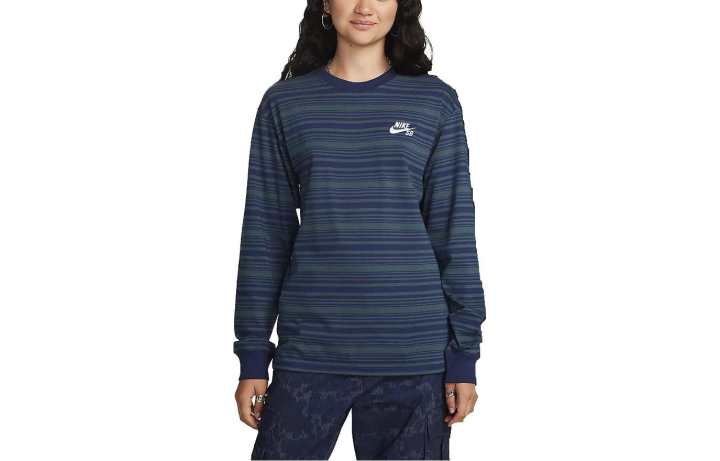 Nike Nike T Shirts Unisex Blue Crew Neck Moderate Straight Fit