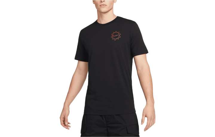 Nike Nike T Shirts Men's Black Crew Neck Moderate Straight Fit