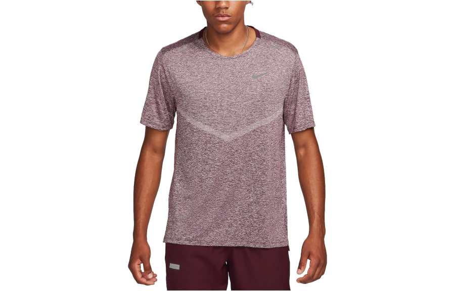 Nike Nike T Shirts Men's Night Chestnut Crew Neck Moderate Straight Fit