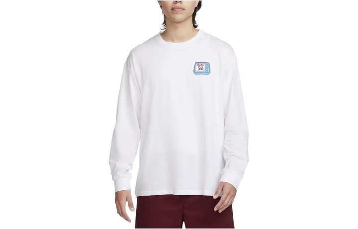 Nike Nike T Shirts Men's White Crew Neck Moderate Straight Fit