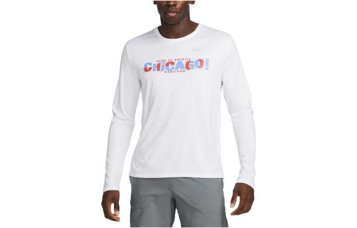 Nike Nike T Shirts Men's White Crew Neck Moderate Straight Fit