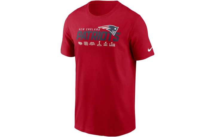 Nike Nike T Shirts Men's Red Crew Neck Moderate Straight Fit