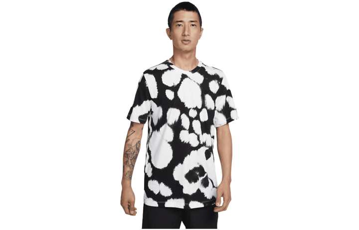 Nike Nike T Shirts Men's Black White Crew Neck Moderate Straight Fit
