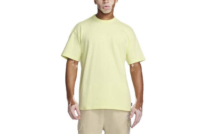 Nike Nike Sportswear Essentials T Shirts Men's Light Green Crew Neck Moderate Straight Fit