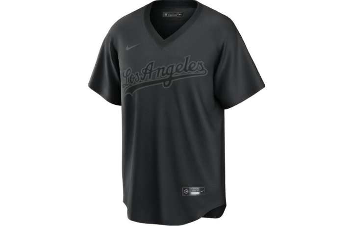 Nike Nike T Shirts Men's Black V Neck Moderate Straight Fit