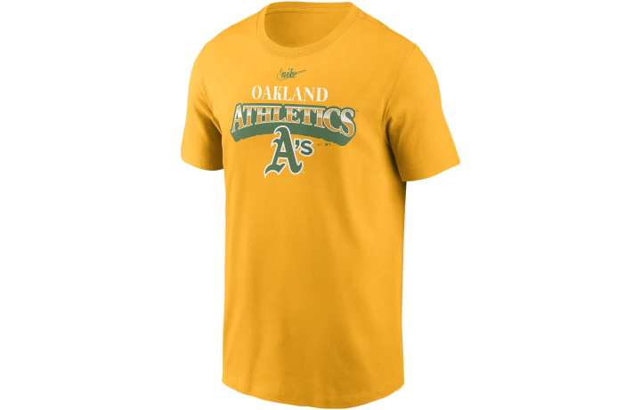 Nike Nike T Shirts Men's Yellow Crew Neck Moderate Straight Fit