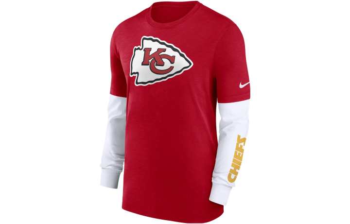 Nike Nike T Shirts Men's Red Crew Neck Moderate Straight Fit