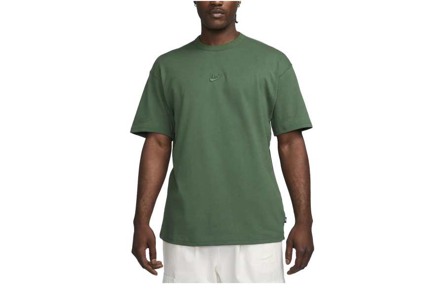 Nike Nike T Shirts Men's Green Crew Neck Moderate Straight Fit