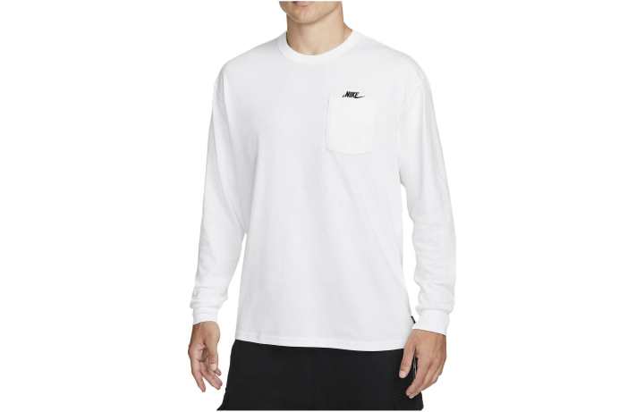 Nike Nike T Shirts Men's White Crew Neck Moderate Straight Fit