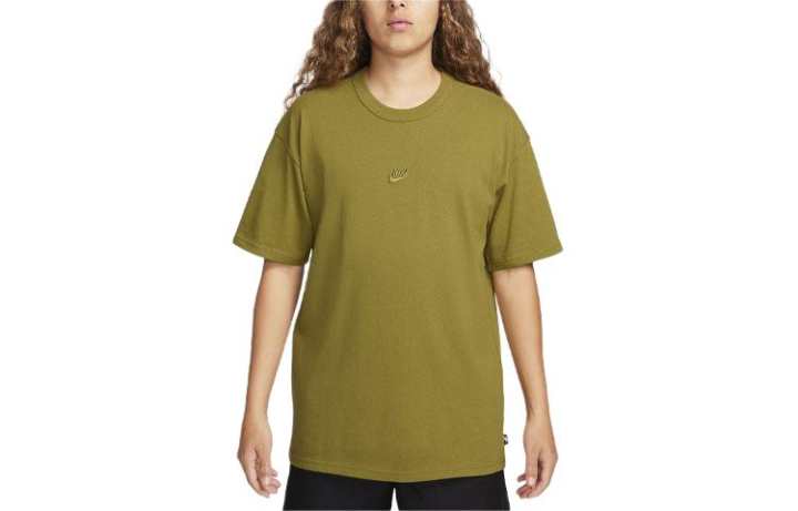 Nike Nike Sportswear Essentials Premium T Shirt Men's Matcha